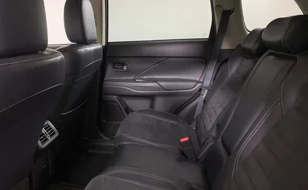 Mitsubishi Outlander, III Рестайлинг 3 — фото 10