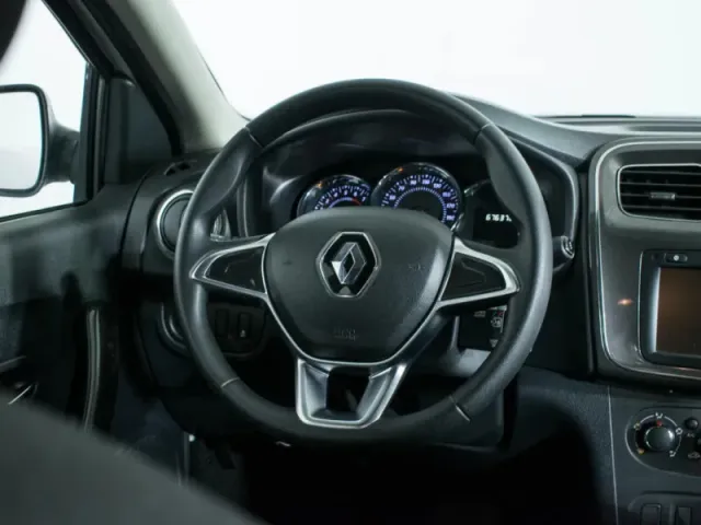 Renault Logan, II Рестайлинг — фото 16