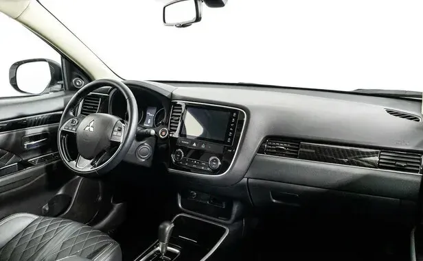 Mitsubishi Outlander, III Рестайлинг 3 — фото 5