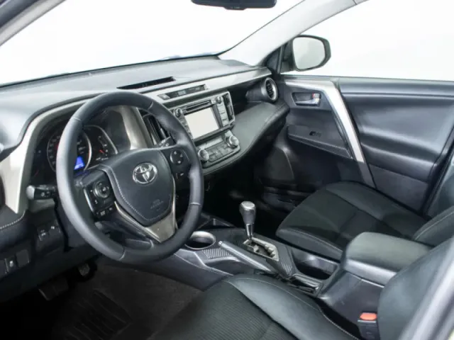 Toyota RAV4, IV (XA40) — фото 14