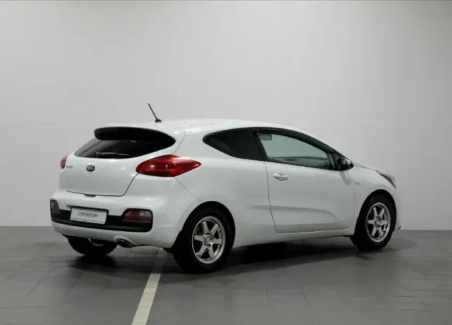 Kia Ceed, II Рестайлинг — фото 4