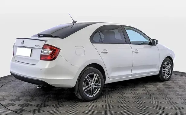 Skoda Rapid, I Рестайлинг — фото 2