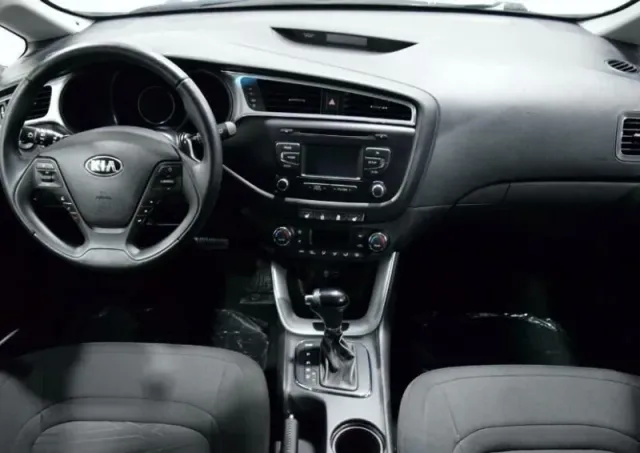 Kia Ceed, II Рестайлинг — фото 4