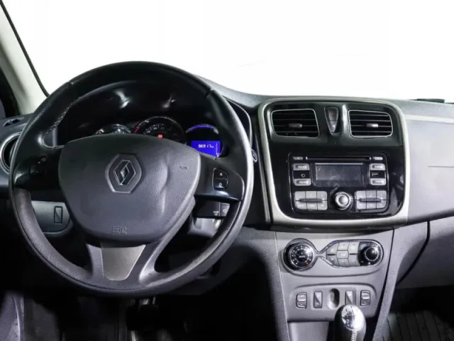 Renault Sandero, II — фото 15