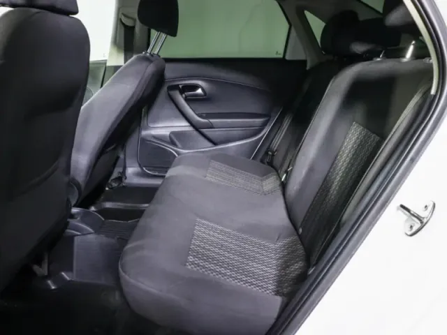 Volkswagen Polo, V Рестайлинг — фото 9