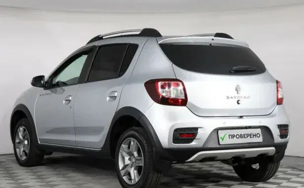Renault Sandero, II Рестайлинг — фото 4