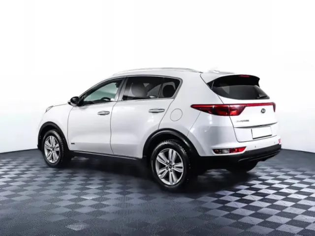 Kia Sportage, IV — фото 7