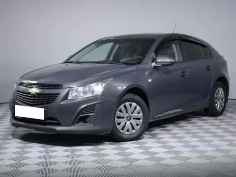 Chevrolet Cruze, I Рестайлинг — фото 1