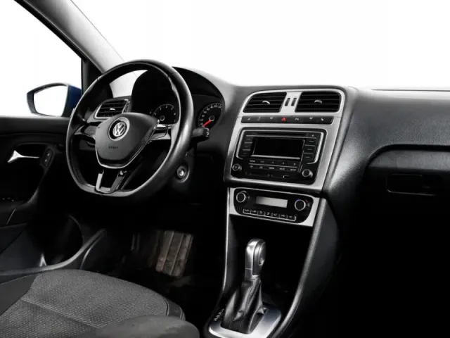 Volkswagen Polo, V Рестайлинг — фото 9