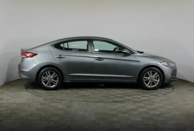 Hyundai Elantra, VI (AD) — фото 4