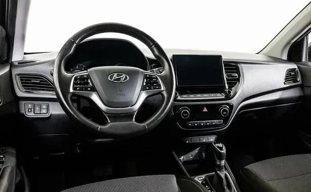 Hyundai Solaris, II Рестайлинг — фото 10