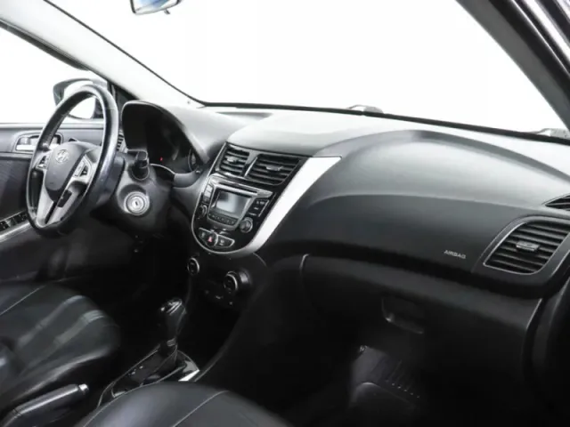 Hyundai Solaris, I Рестайлинг — фото 10