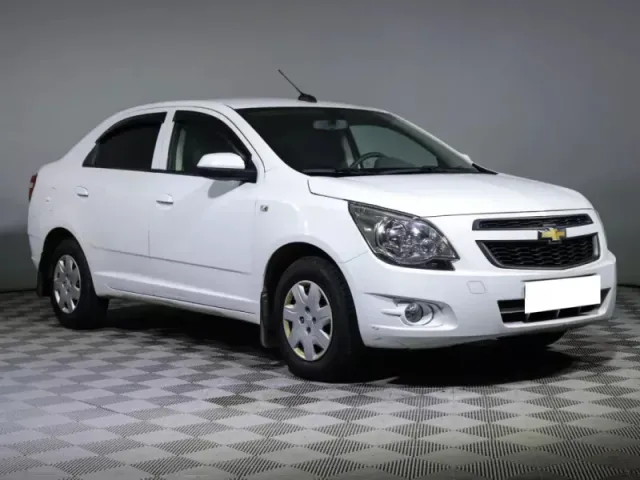 Chevrolet Cobalt, II Рестайлинг — фото 3