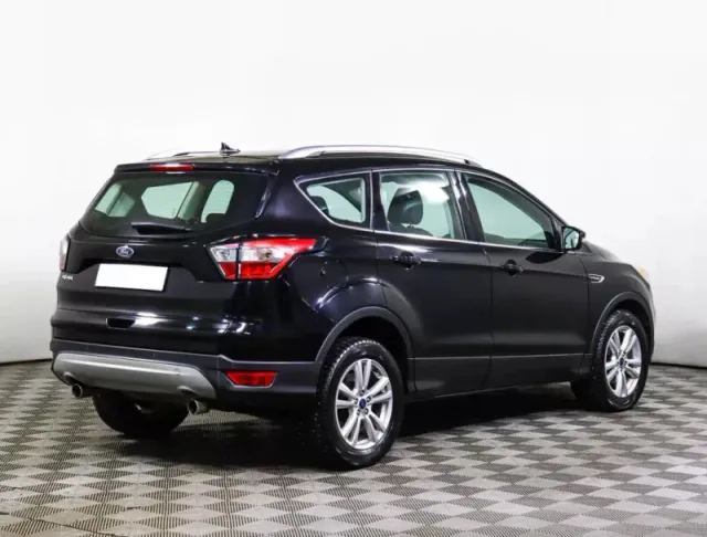 Ford Kuga, II Рестайлинг — фото 5