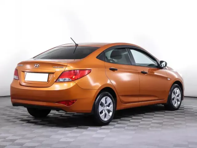 Hyundai Solaris, I Рестайлинг — фото 5