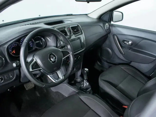 Renault Logan, II Рестайлинг — фото 15