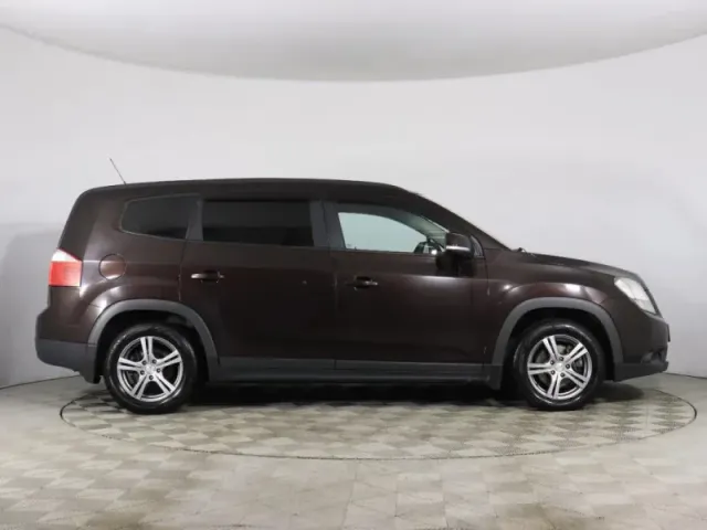 Chevrolet Orlando — фото 4