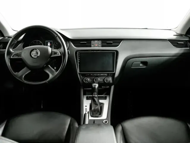 Skoda Octavia, III (A7) — фото 11