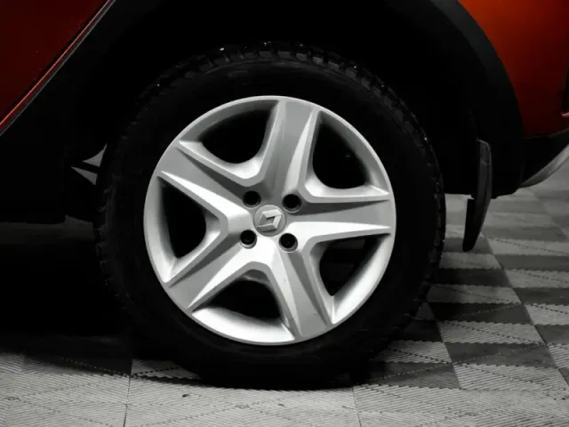 Renault Sandero, II Рестайлинг — фото 14